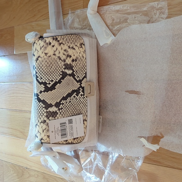 ♠️Kate Spade Phoebe Snake Embossed Flap Crossbody Bag NWT - Picture 7 of 7